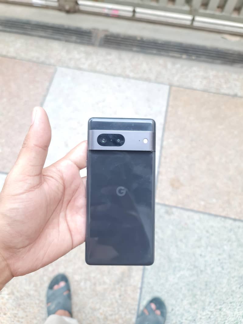 Google Pixel 7 10