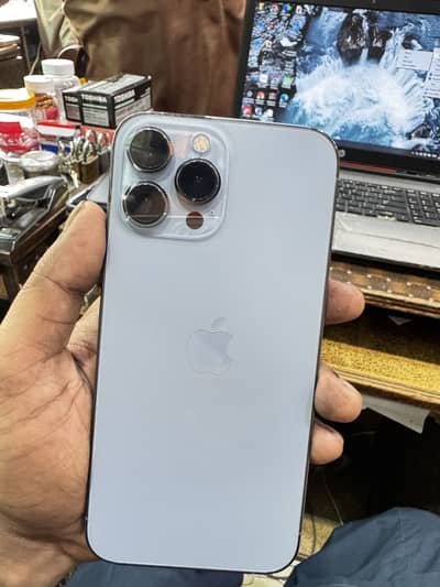 Apple iPhone 13 Pro Max