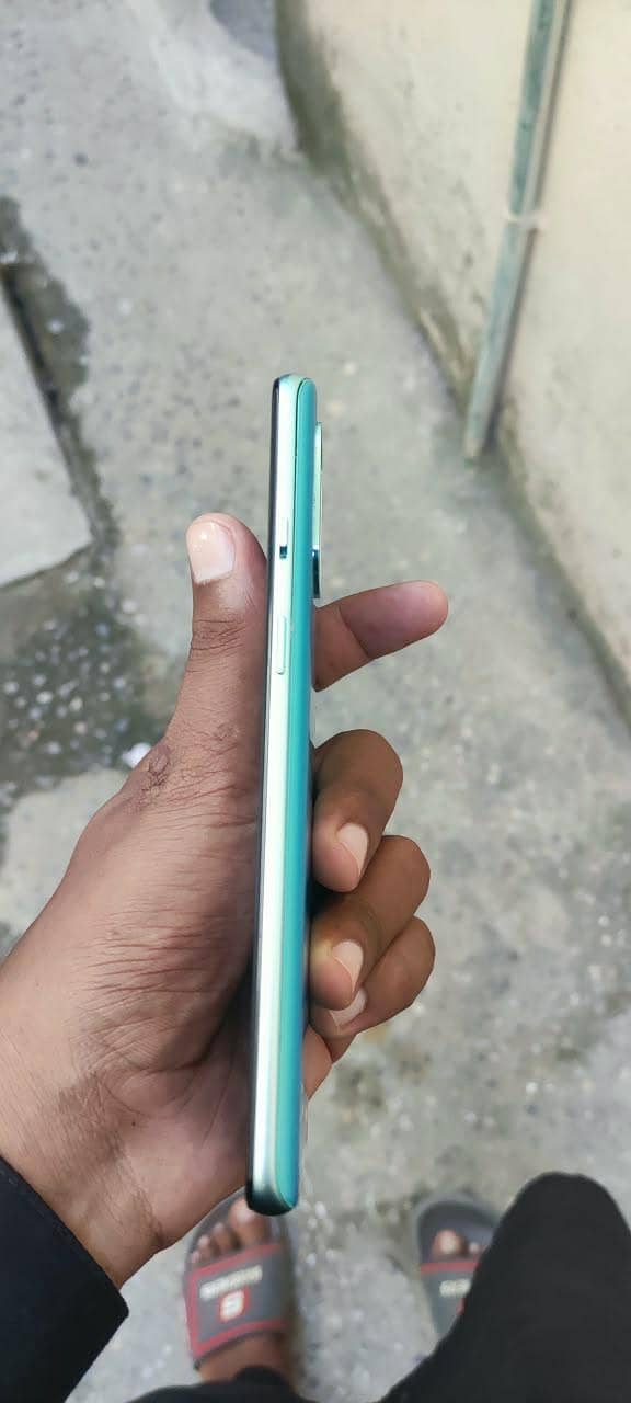 One Plus 8T 3