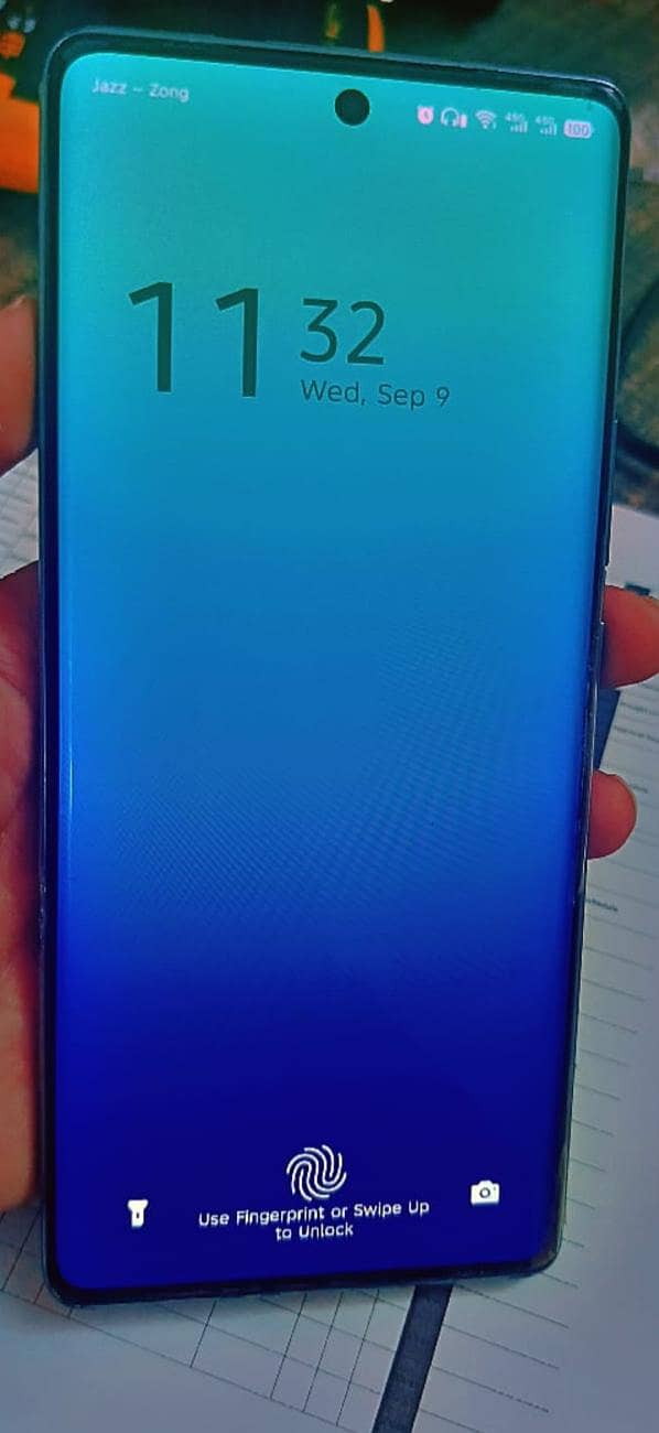 Infinix Zero 40 7