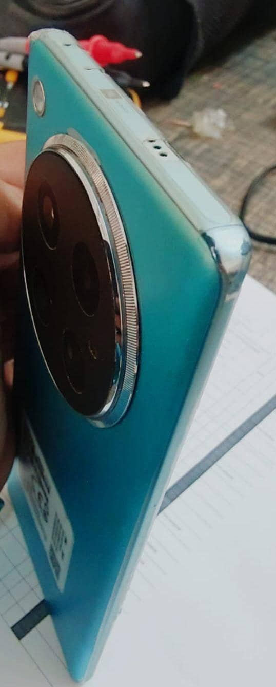 Infinix Zero 40 9