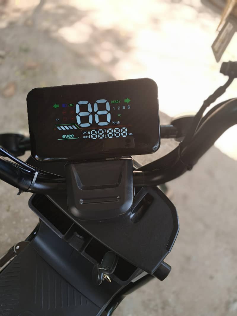 evee mito 7