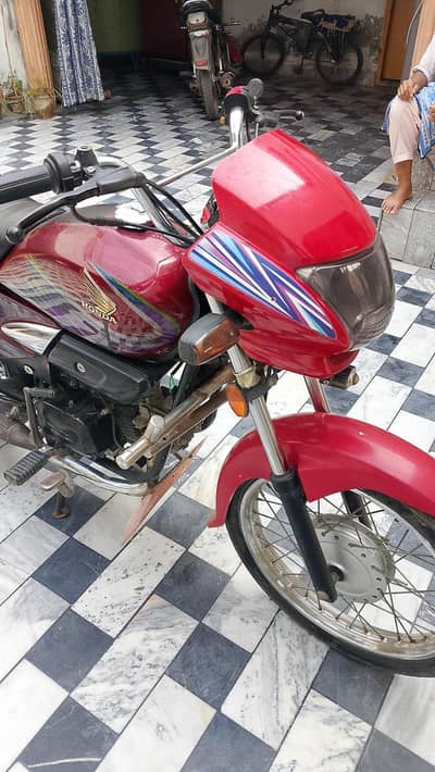prider like new and confitable bike