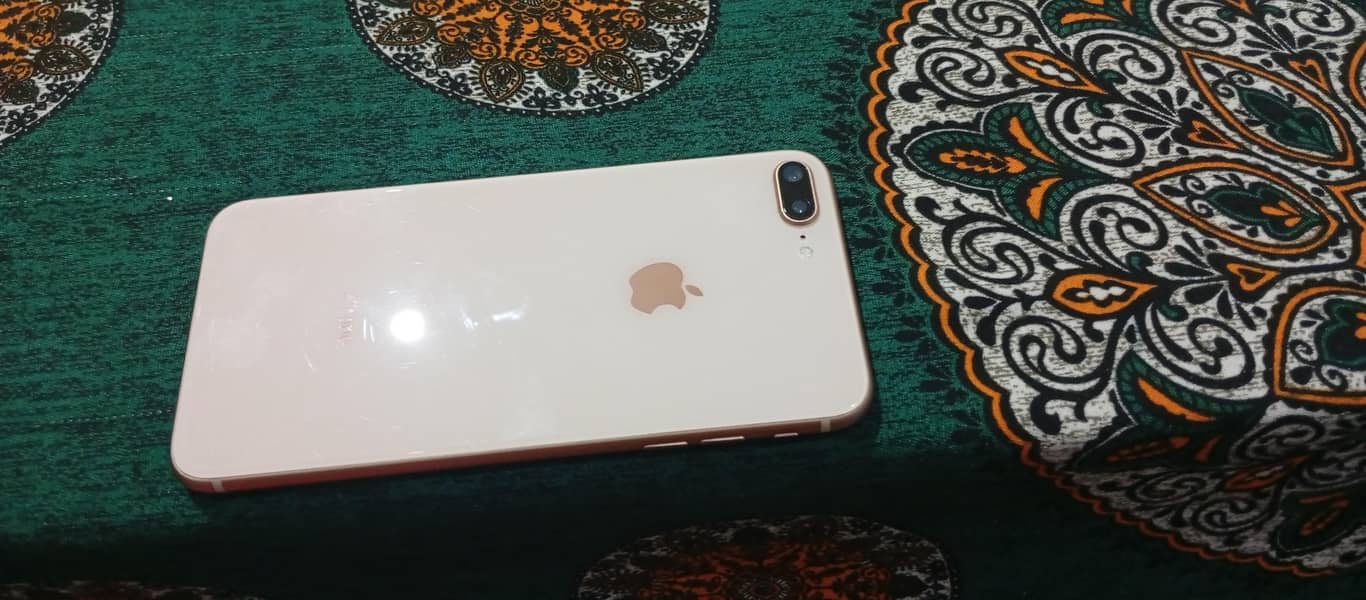 IPHONE 8 PLUS GOLD 6