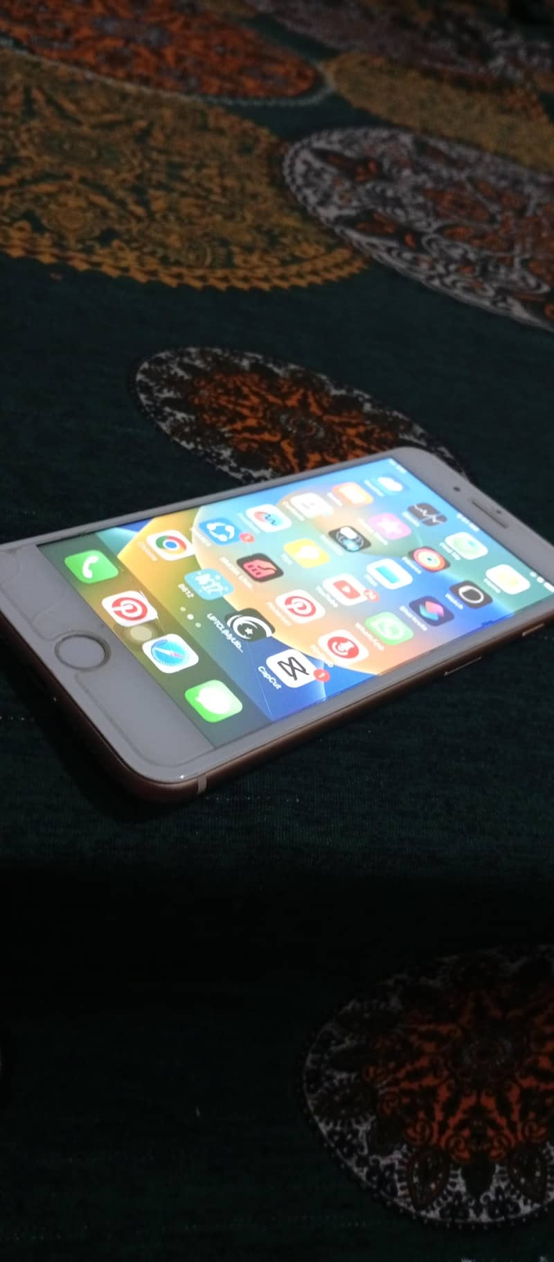 IPHONE 8 PLUS GOLD 8