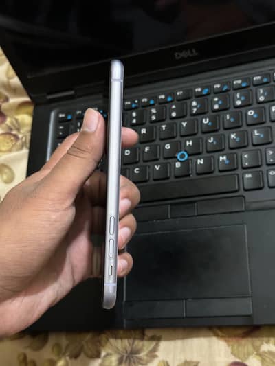 IPHONE 11 128GB