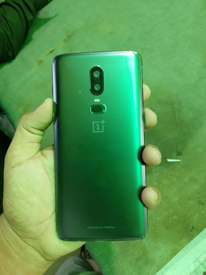 One Plus 6 8