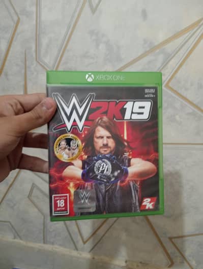Xbox one or one x game DVD condition 10 by 10 no no issue.