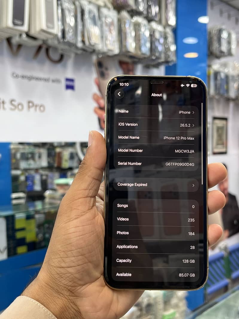 Apple iPhone 12 Pro Max 4