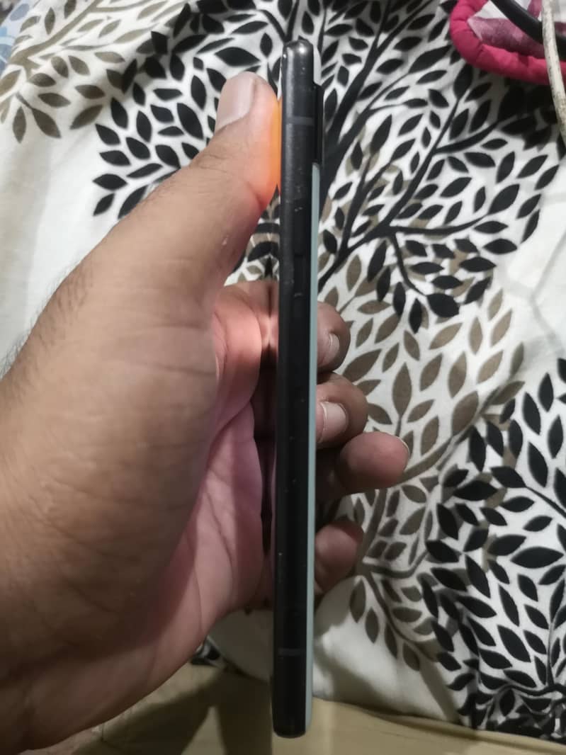 Google Pixel 6a 1