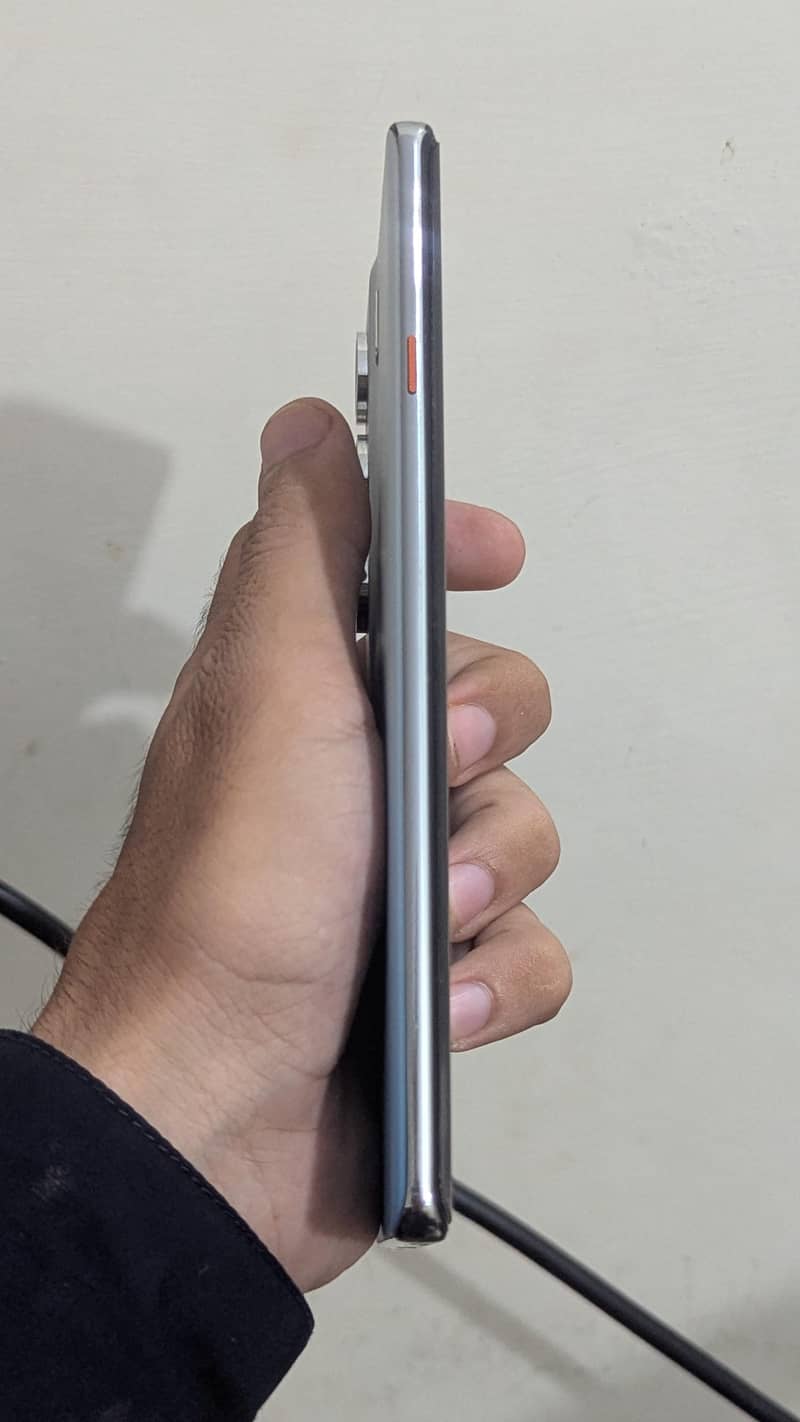 Tecno CAMON 40 Pro 3