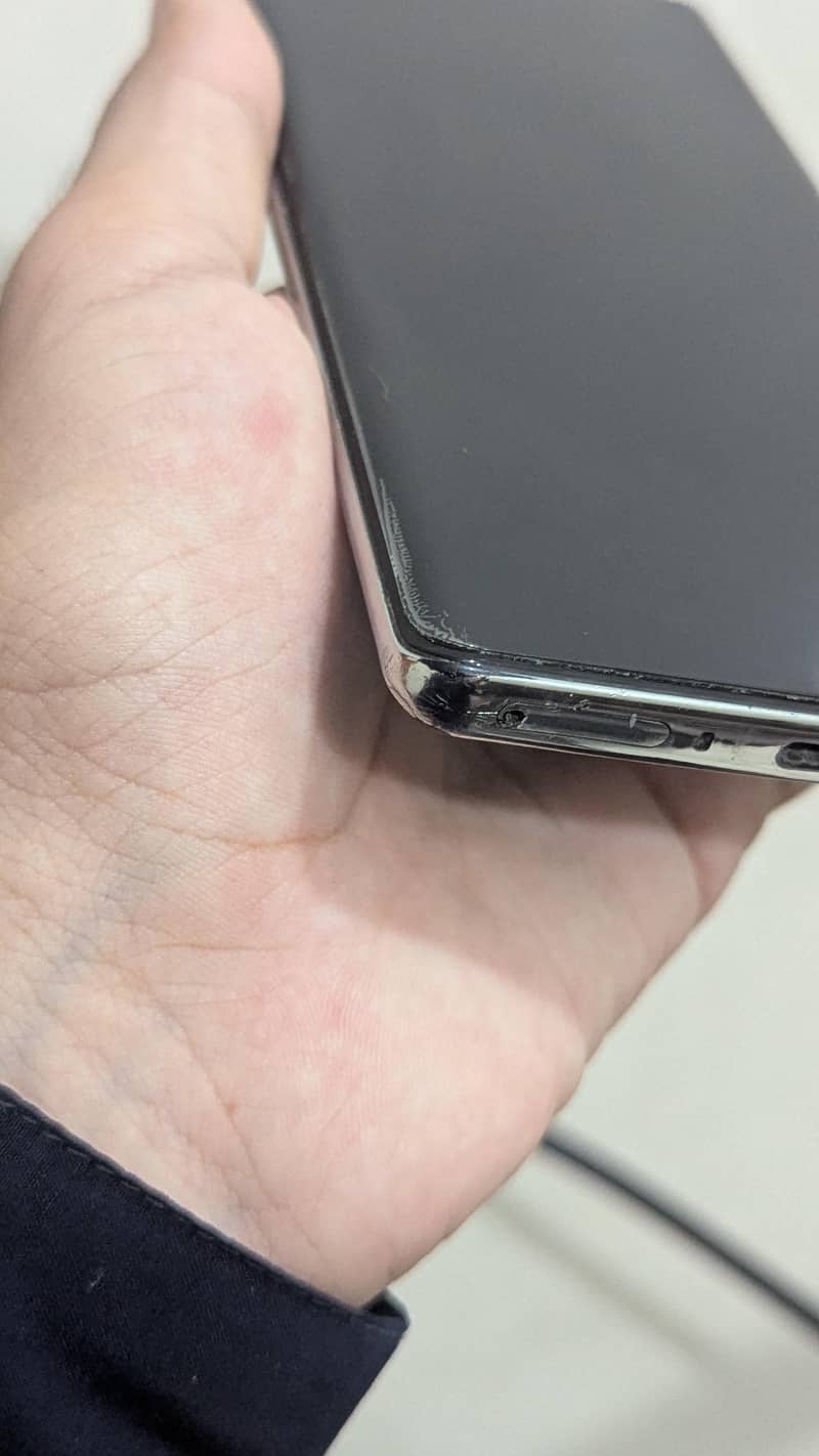 Tecno CAMON 40 Pro 5