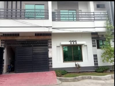 House for sale in Rahim Yar khan