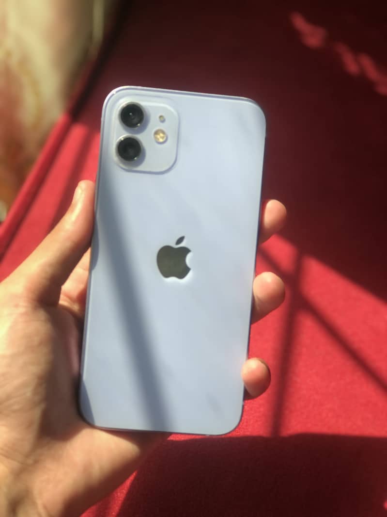 Apple iPhone 12 0