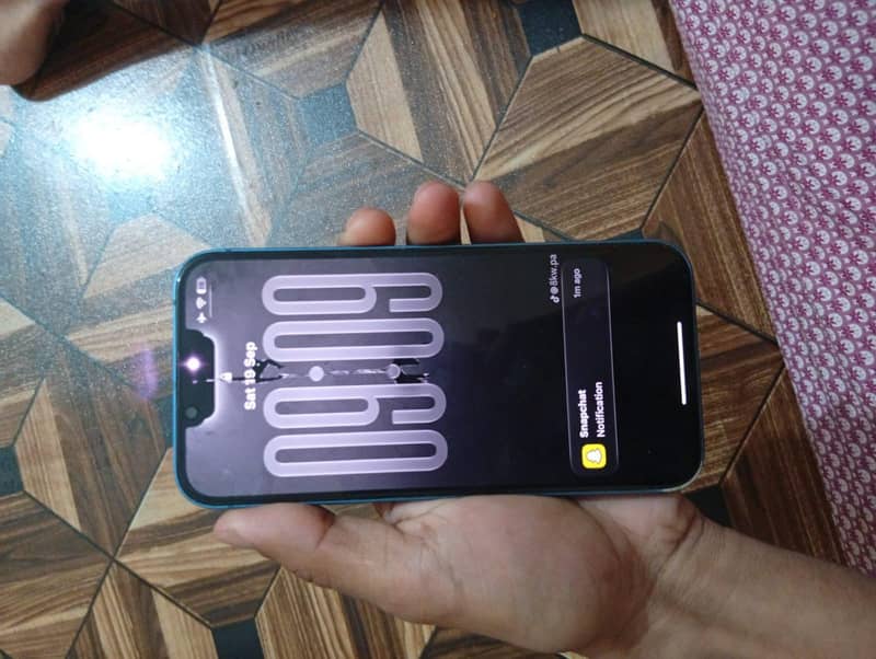 Apple iPhone 13jv 3