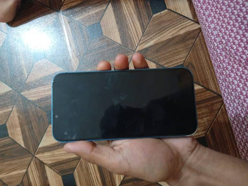 Apple iPhone 13jv 5