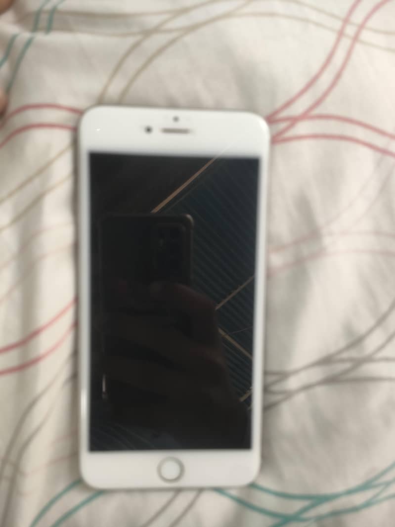 Apple iPhone 6S Plus 4