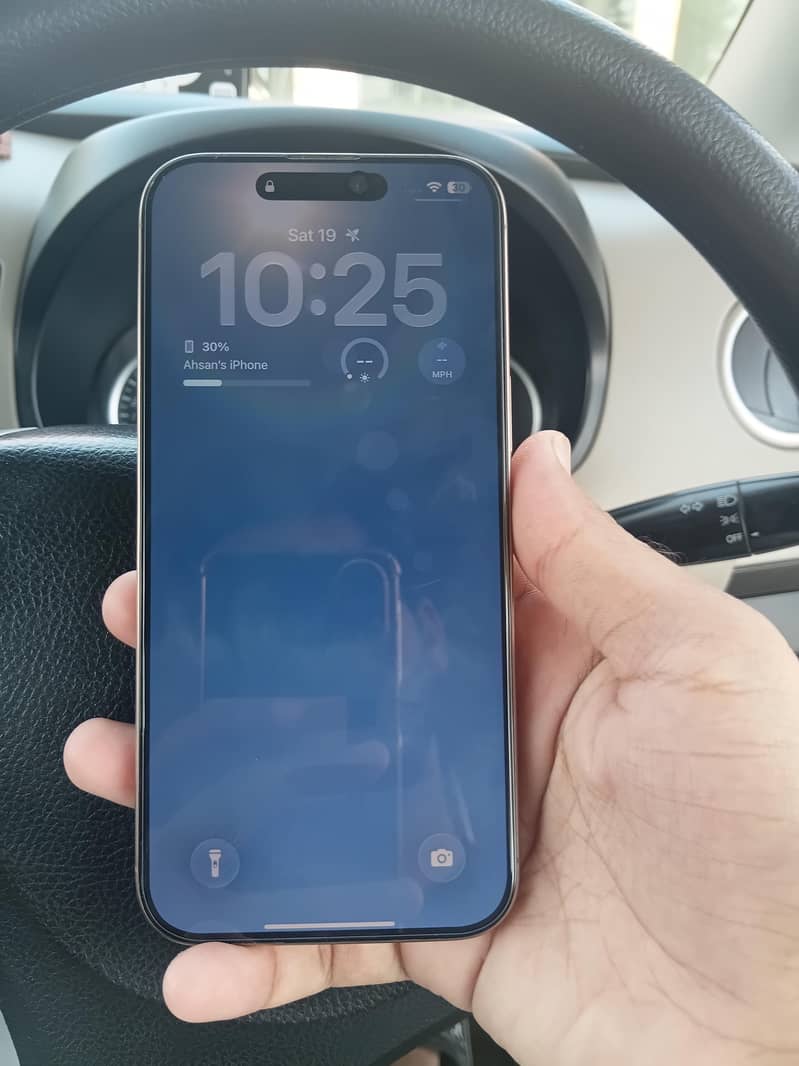 Apple iPhone 16 Pro Max 5