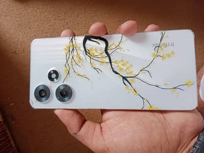 Infinix Hot 30 8+8/128 complete box 33woot original charger