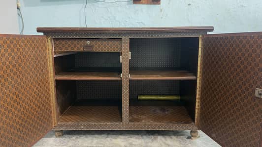 Wooden Iron Stand – Strong & Durable – Good Condition