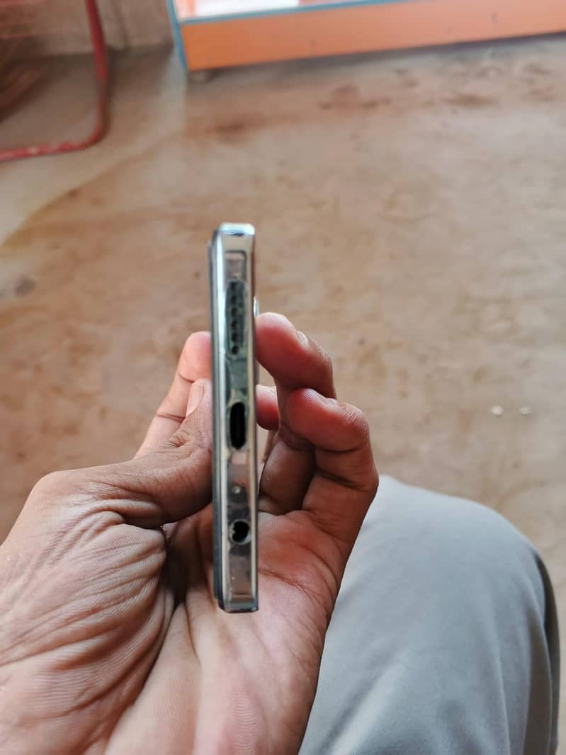 Tecno CAMON 30 4