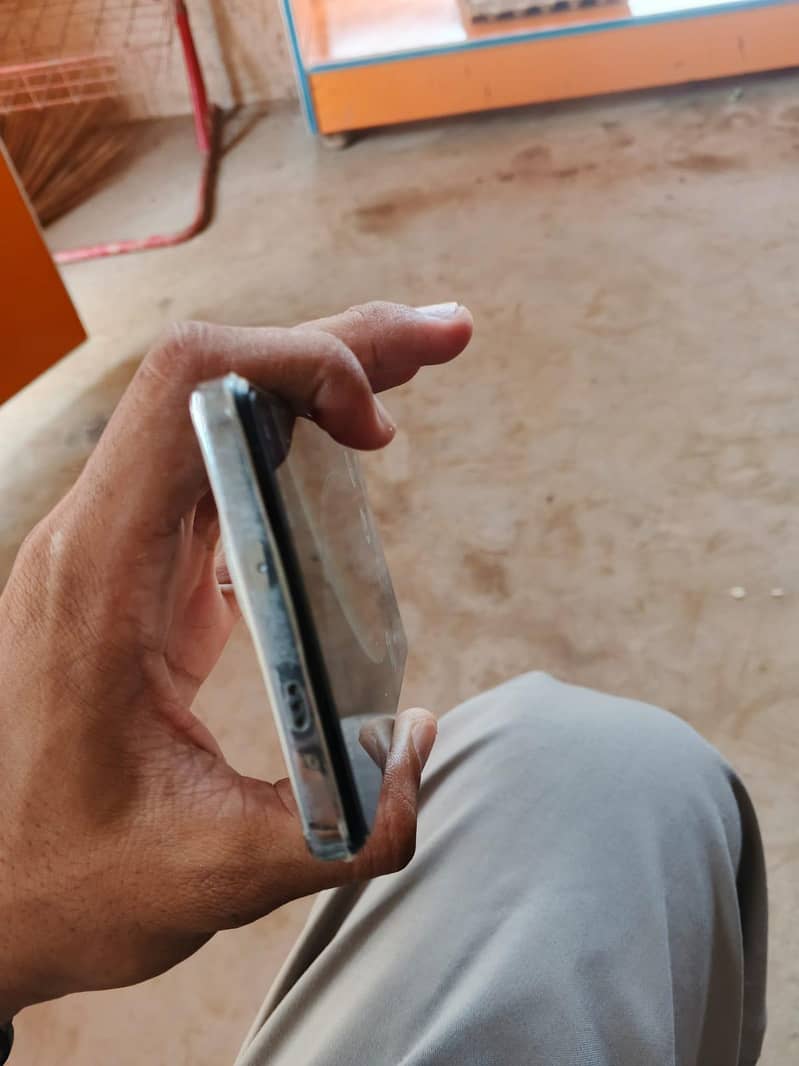 Tecno CAMON 30 5