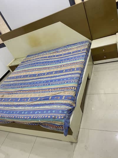 Deco bed set with ortho mattress and dressing able