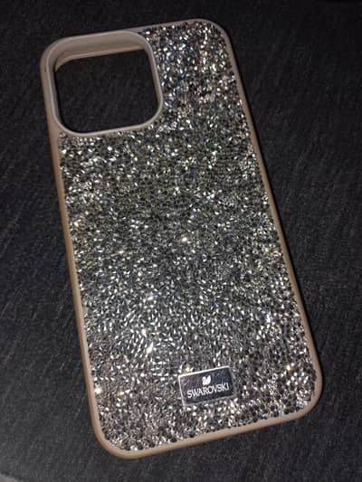 Swarovski Diamond Series 15 Pro Max