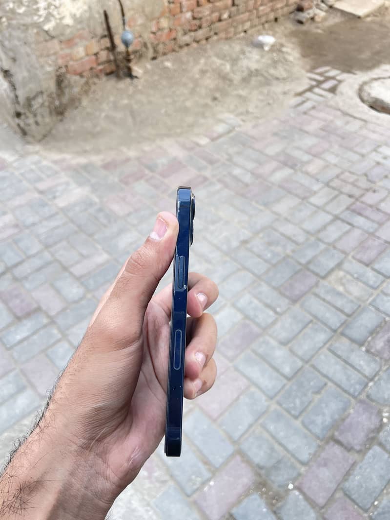 Iphone 13 3