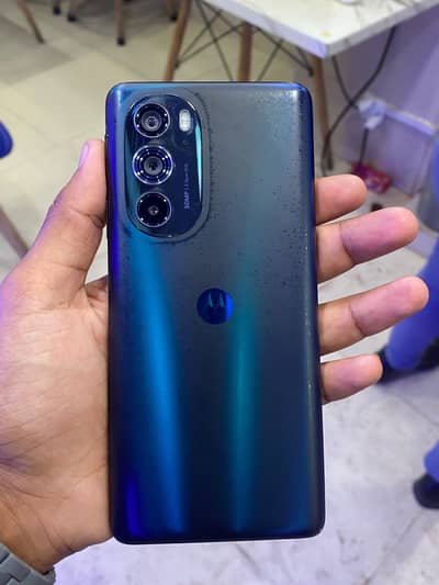 Motorola Edge 30 pro