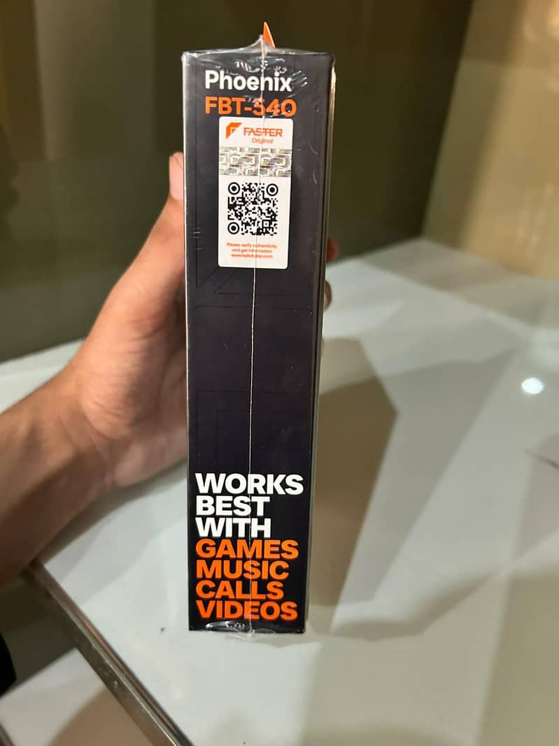 Faster Phonix Pro Earbuds 2