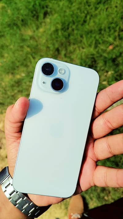 Apple iPhone 15