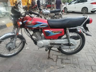 125 Honda    ,03236080892