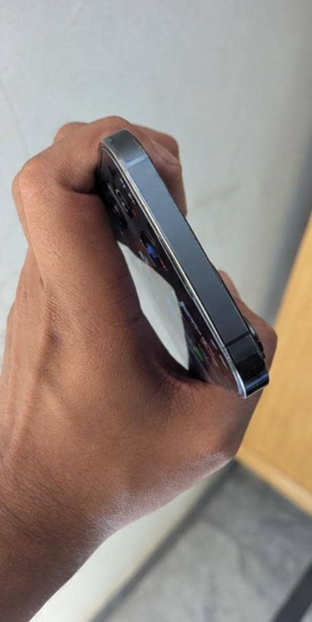 Apple iPhone 13 Pro Max 3