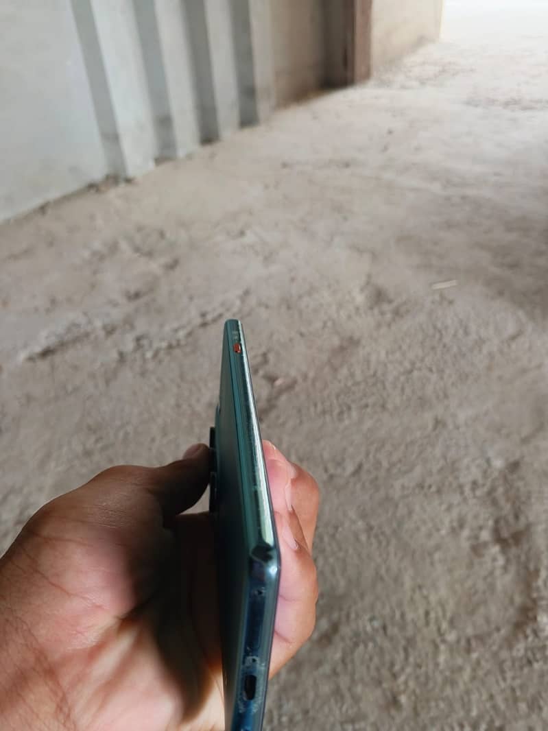 Tecno CAMON 40 2