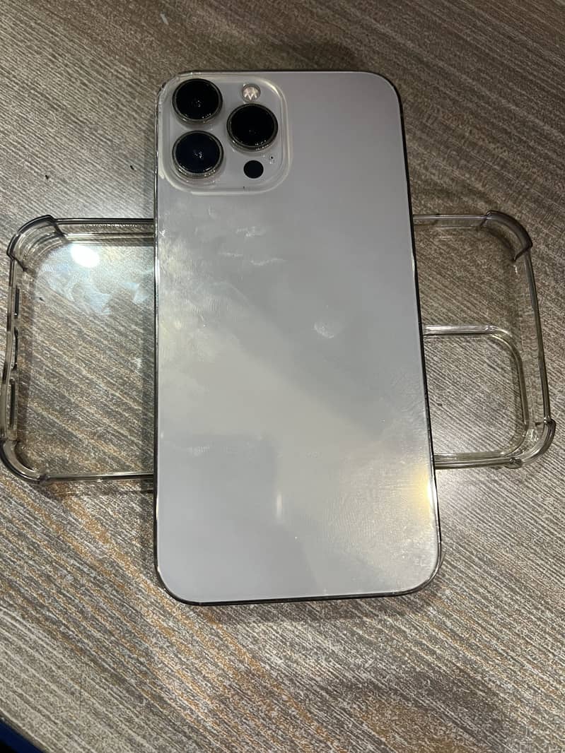 Apple iPhone 13 Pro Max 7
