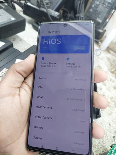Tecno CAMON 30