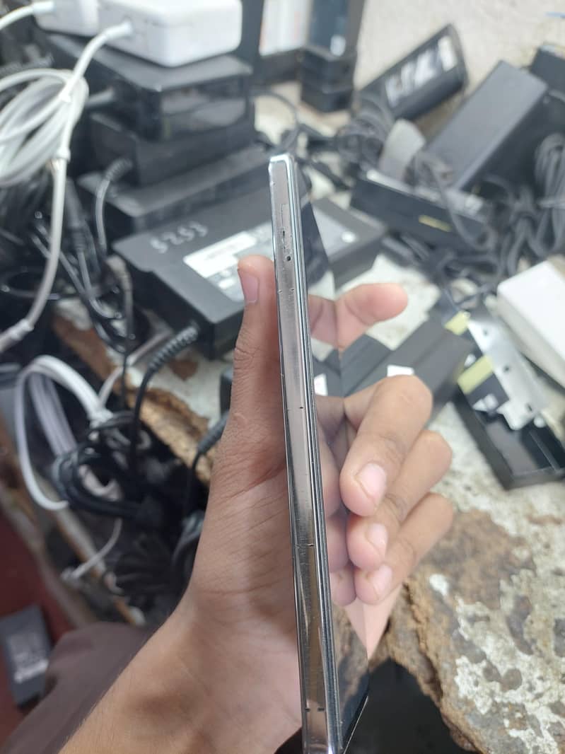 Tecno CAMON 30 4