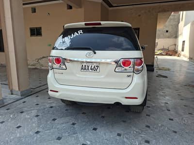 Toyota Fortuner 2013