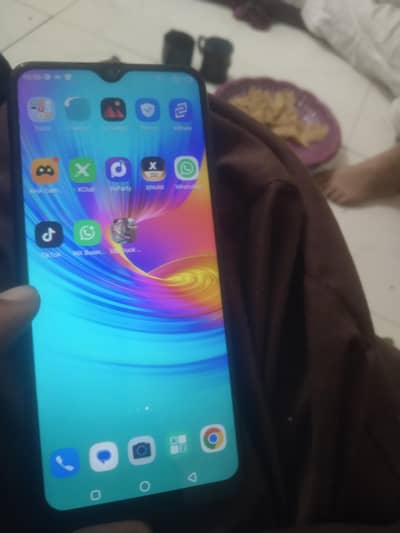 Infinix Hot 9. . . . 3. . +64