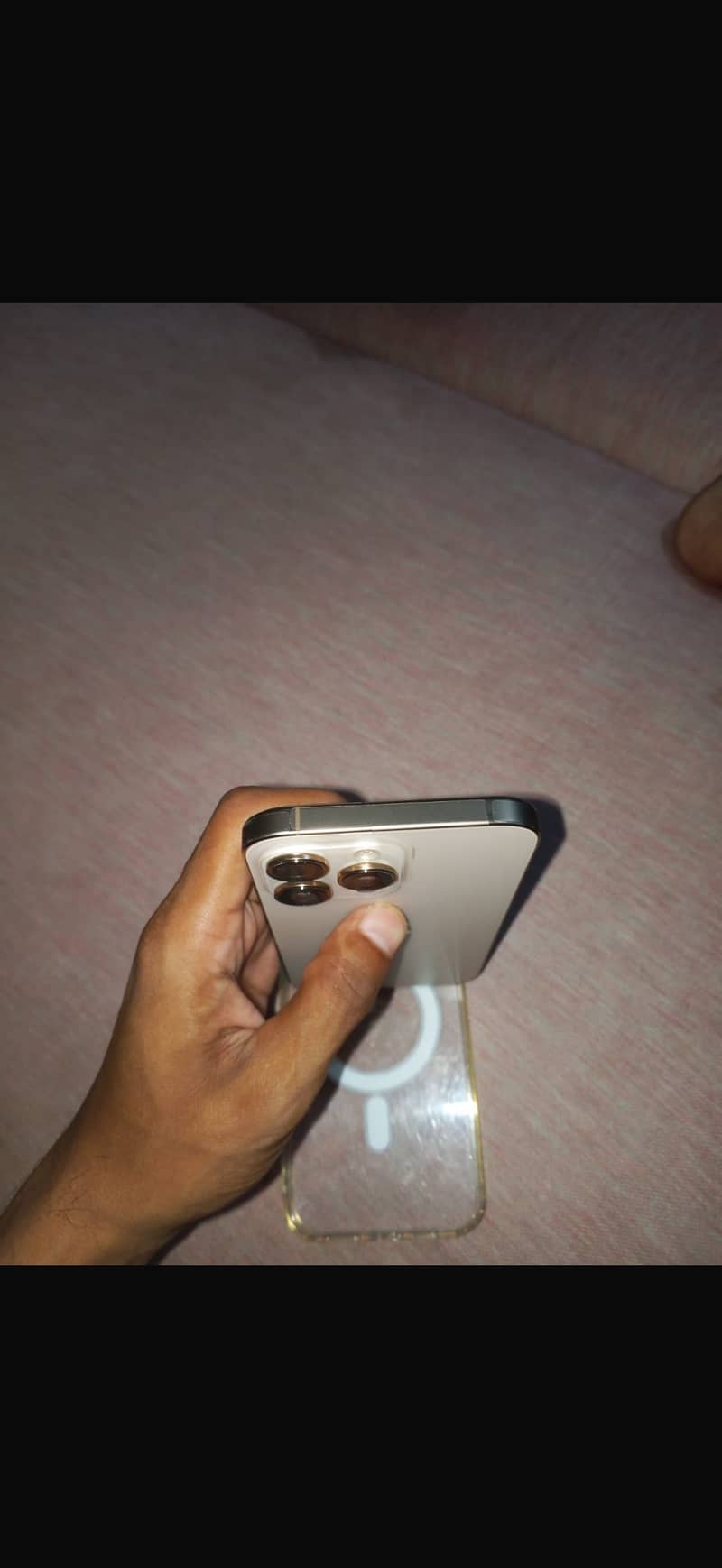 Apple iPhone 16 Pro Max 3