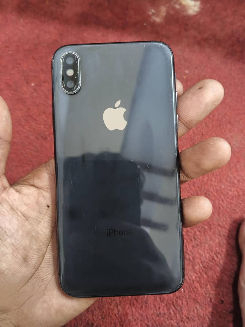 Apple iPhone X 4