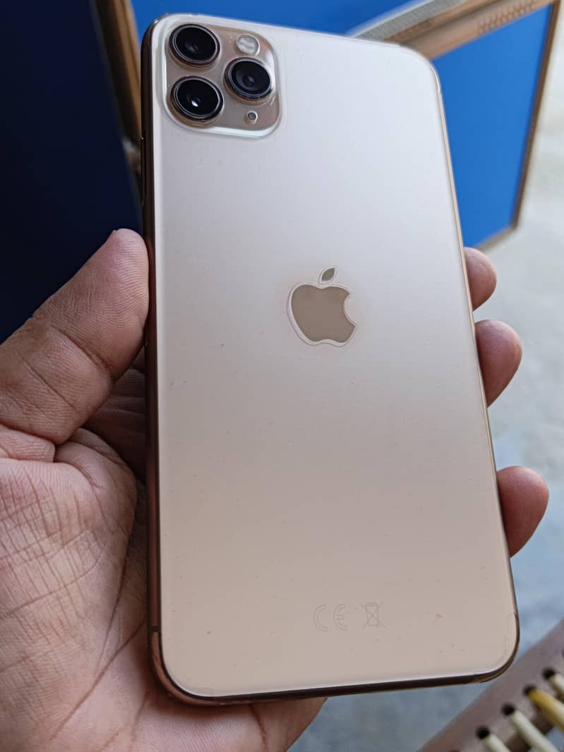Apple iPhone 11 Pro Max 7