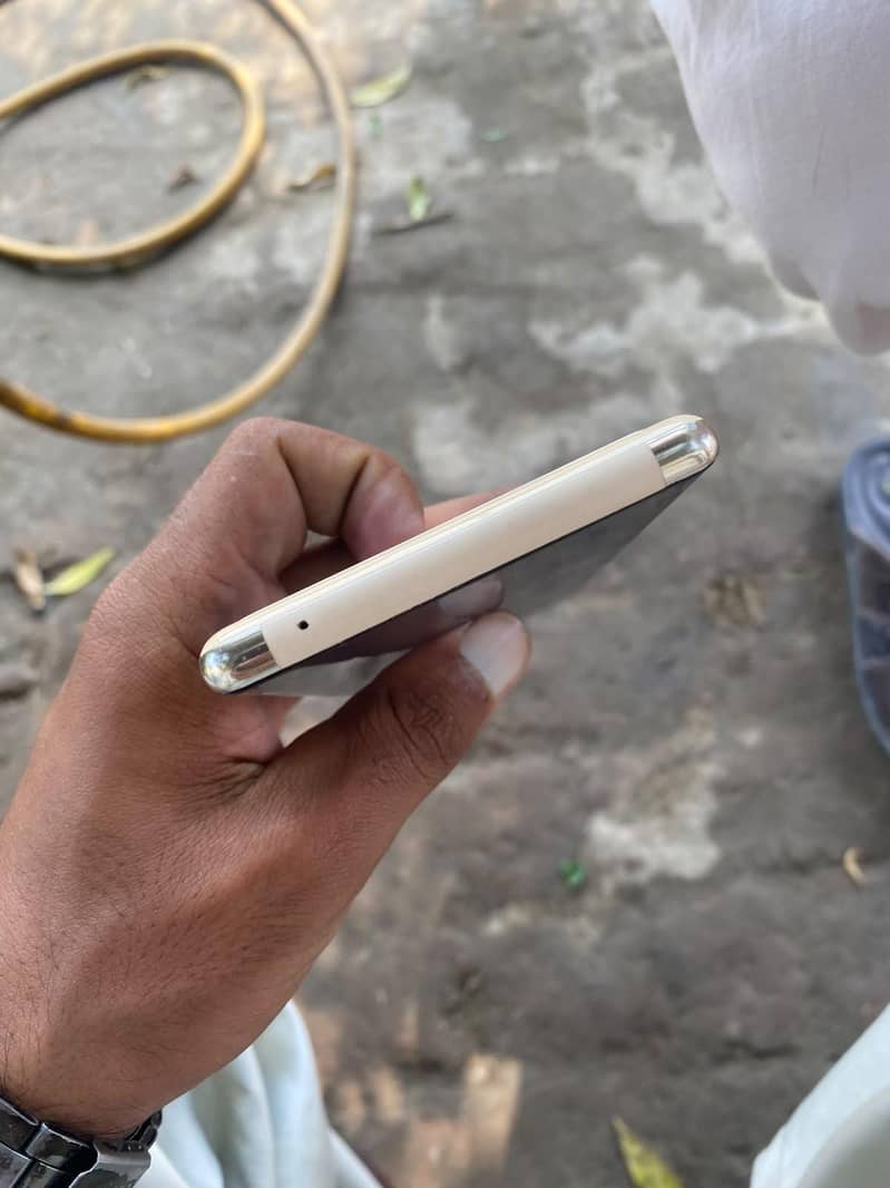 Google Pixel 6 Pro 8