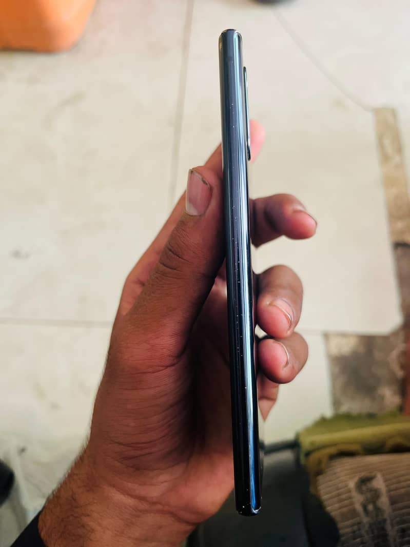 Samsung Mobile Note 10 4