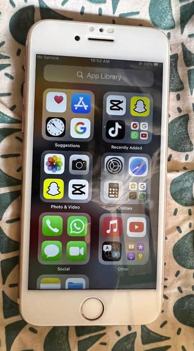 Apple iPhone 7