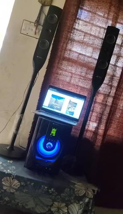AUDIONIC REBORN 95 FOR SELL IN GOOD CONDITION