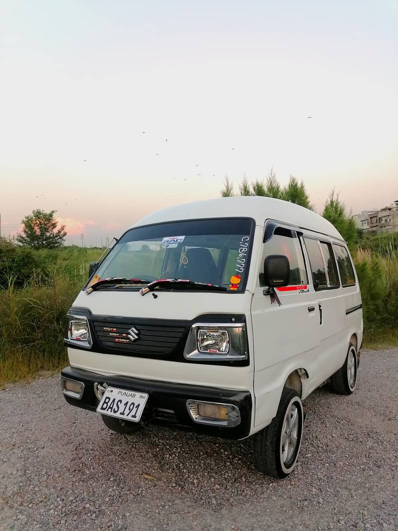 Suzuki Bolan 2012 1