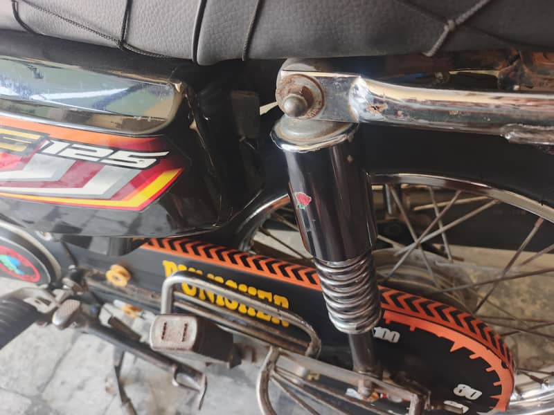 2022 model 125. . . 3