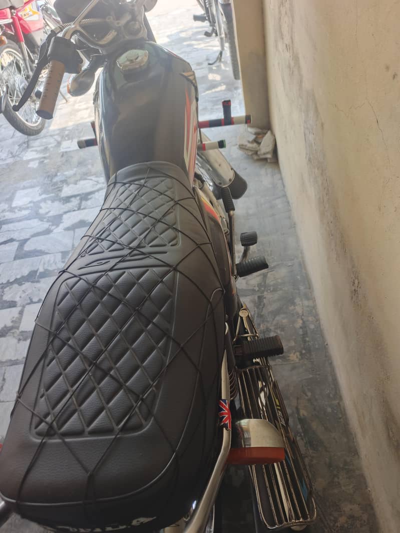 2022 model 125. . . 4